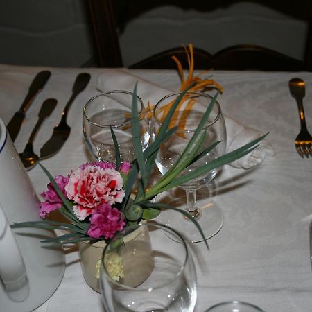 Auberge La Borie Nantes Room photo