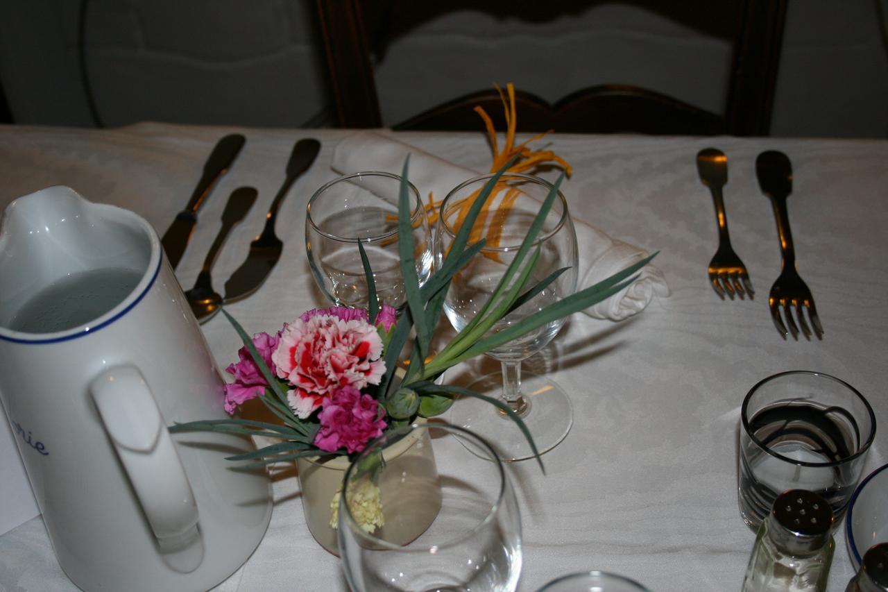 Auberge La Borie Nantes Room photo